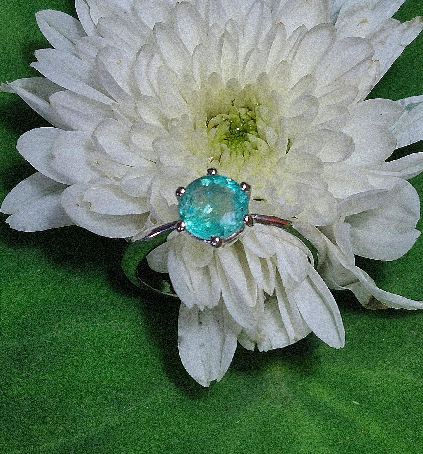 Bague Solitaire Émeraude