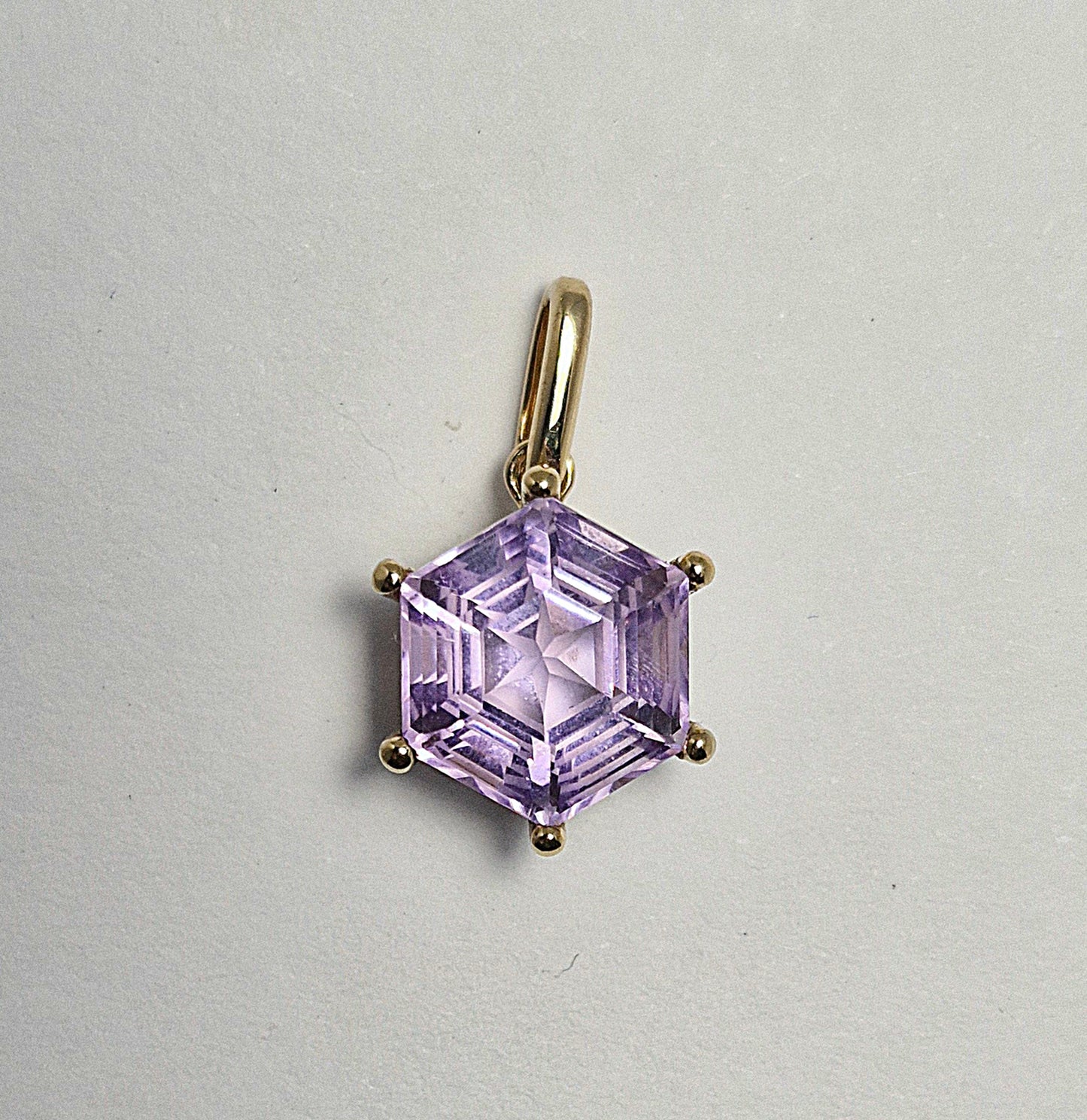 Amethyst Anhänger in Gelbgold 750