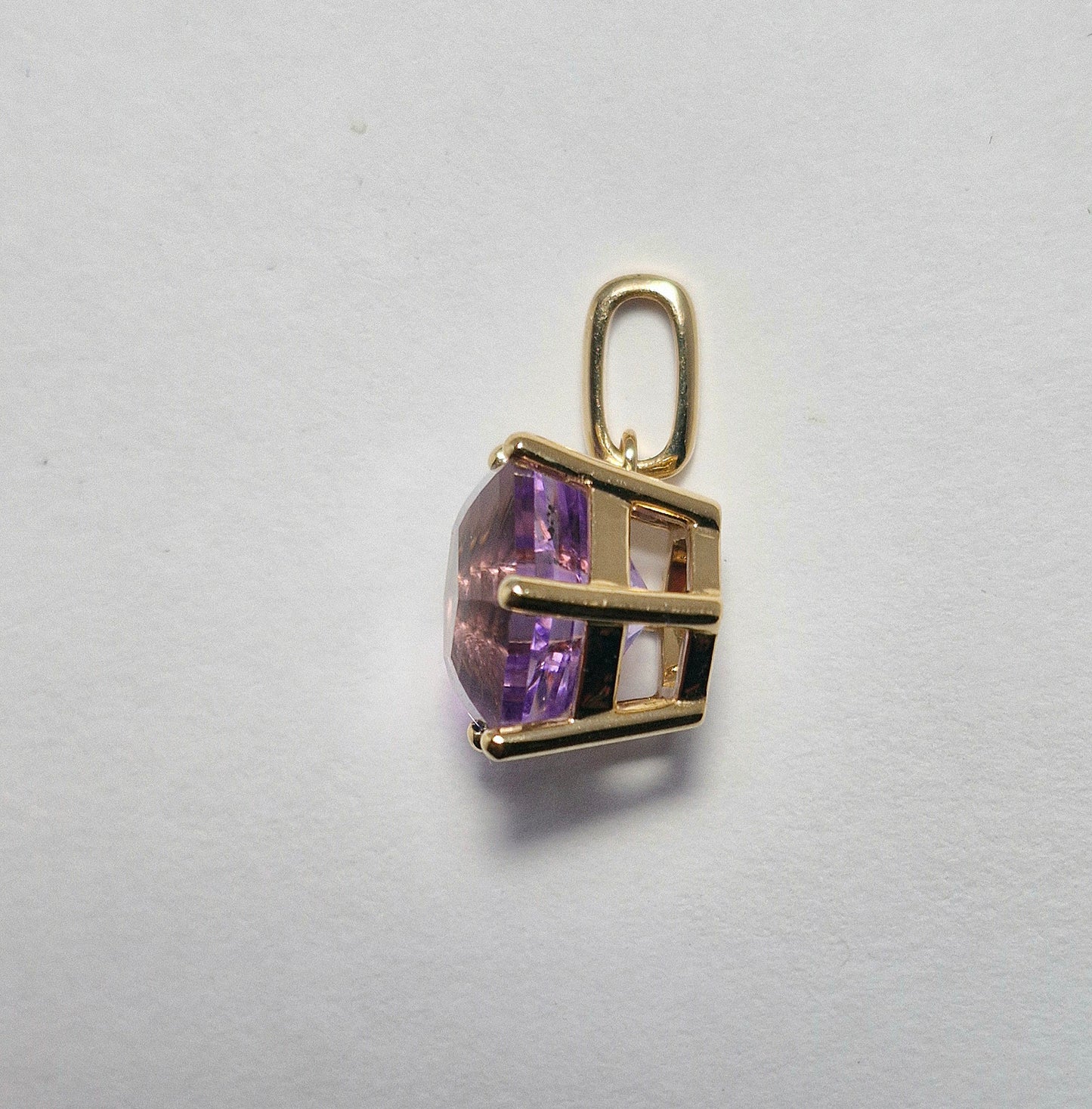 Amethyst Anhänger in Gelbgold 750