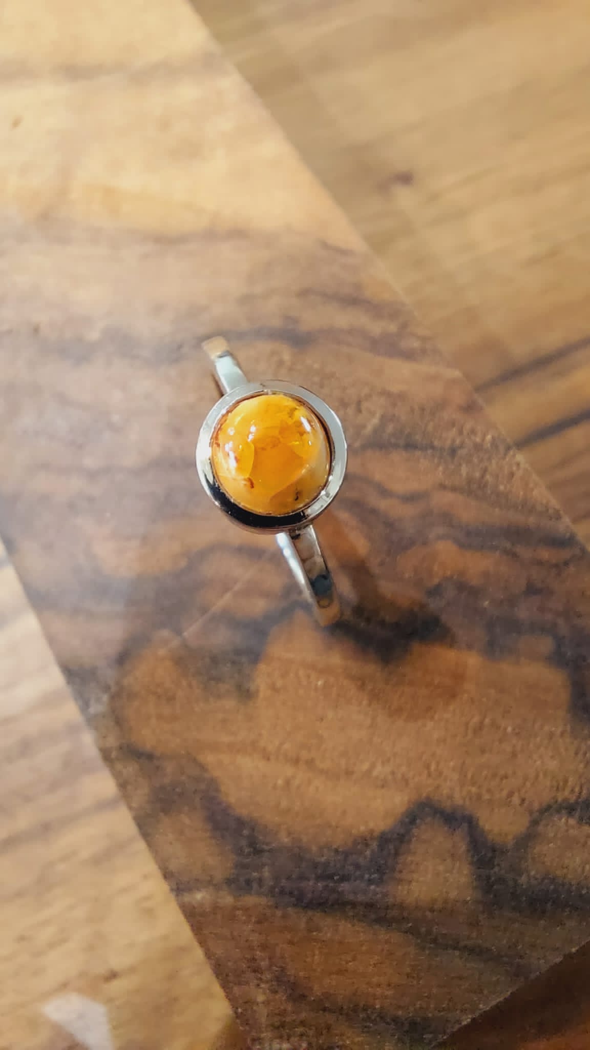 Feueropal Weissgold 750 Ring
