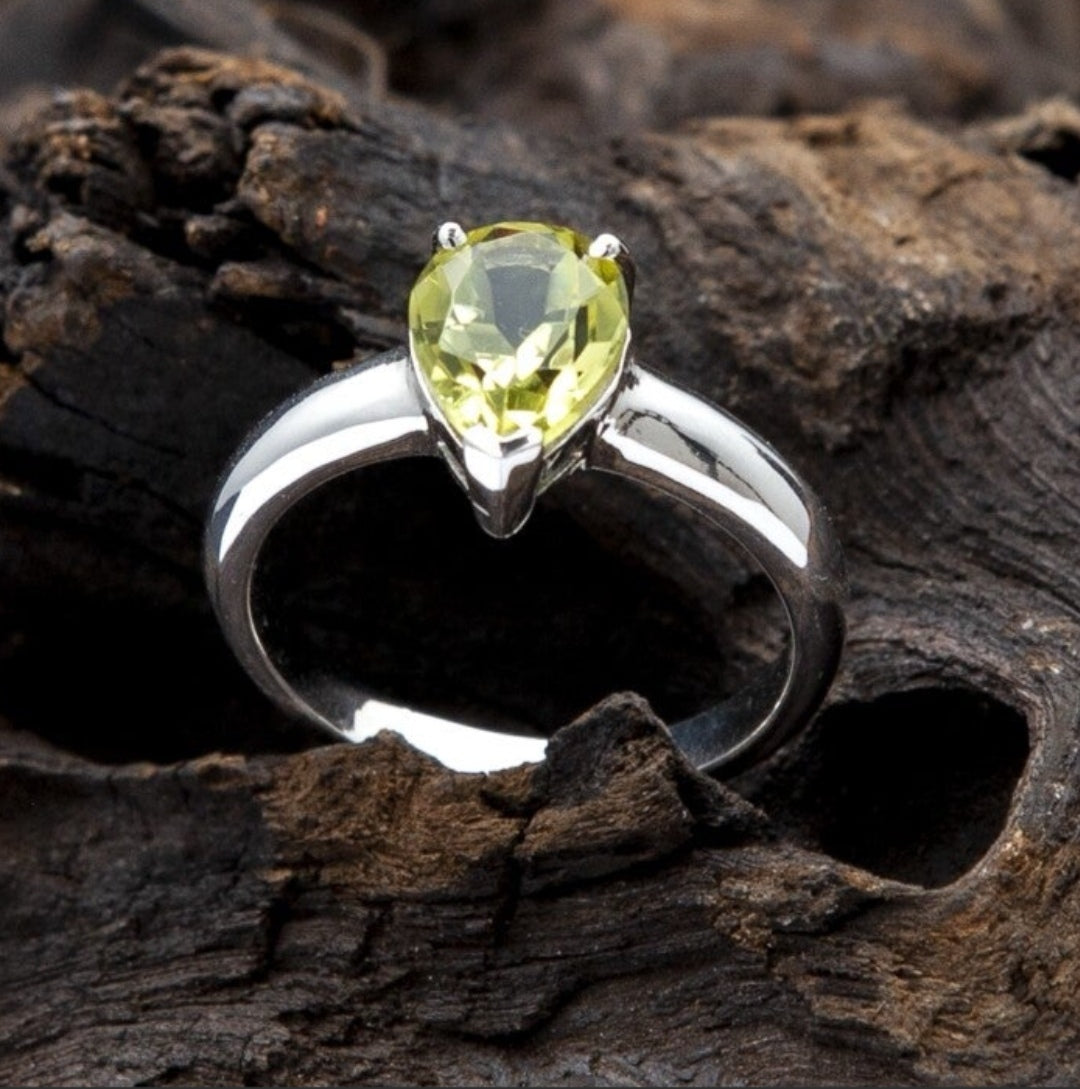 Lemon Quartz Ring