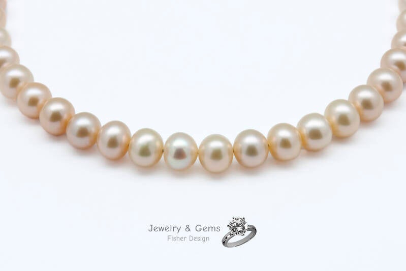 Collier de perles 7,0-7,5 mm. couleur naturelle abricot