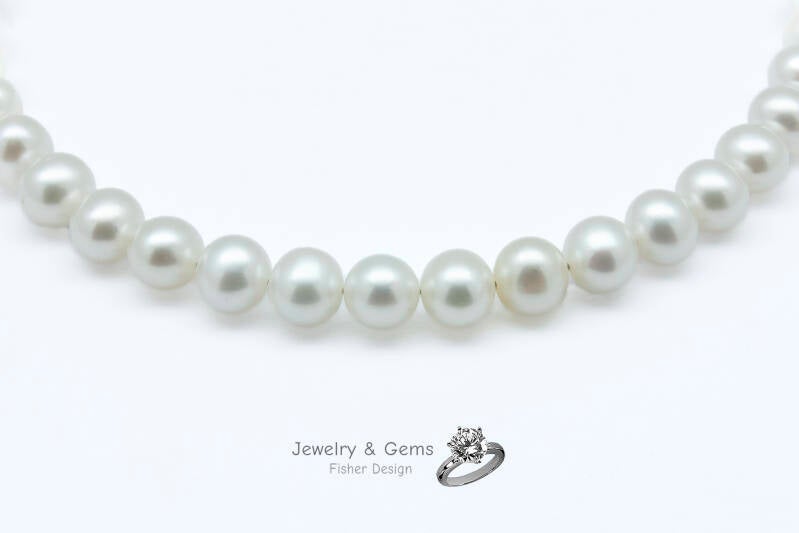 Collier de perles 6,5-7,0 mm. couleur naturelle blanche
