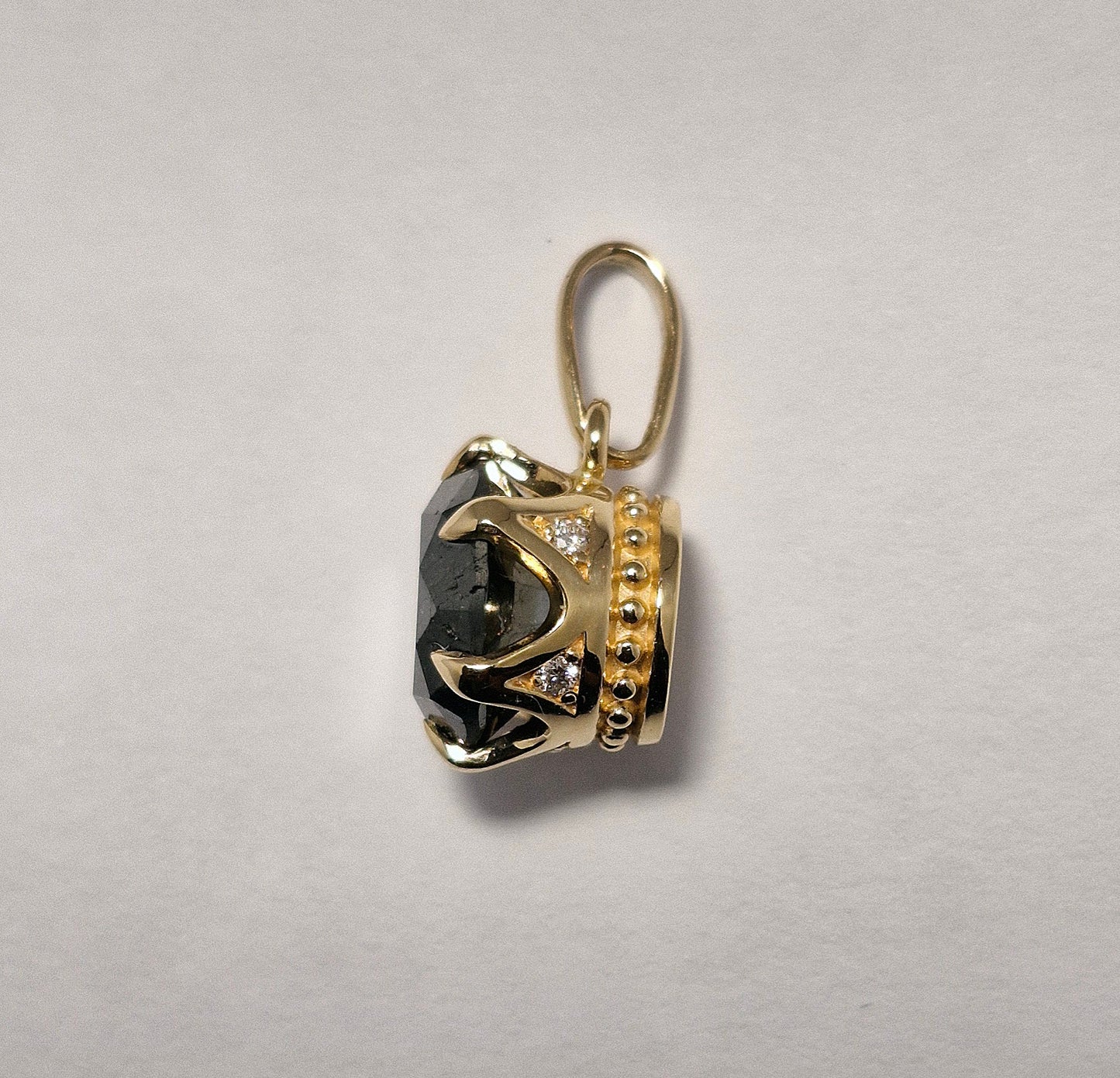 Diamant Anhänger in Gold 18K.