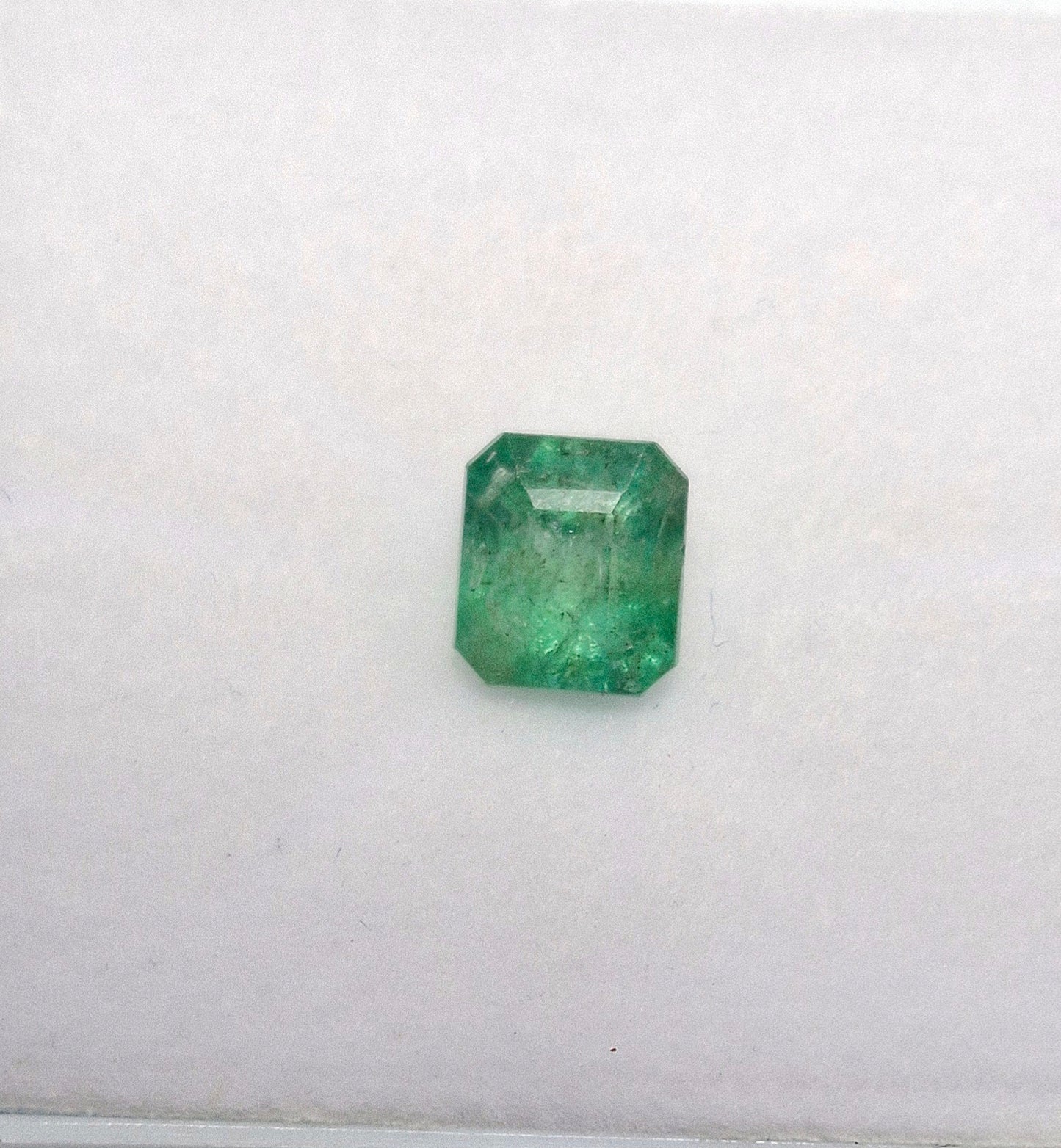 Smaragd 1.96ct. Mit Zertifikat