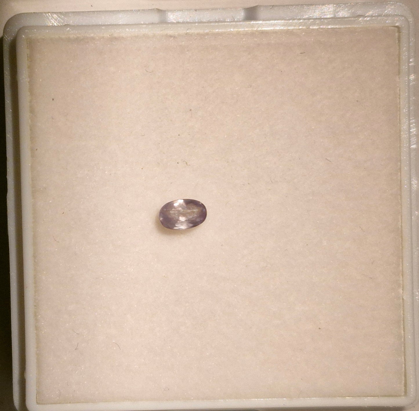 Alexandrit 0.21ct. Mit Zertifikat