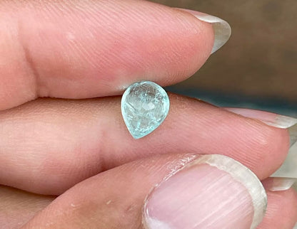 Paraiba 2.21ct. mit Zertifikat