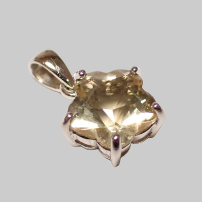 Citrin Anhänger Blume Silber 925 rhodiniert – 2.3 ct
