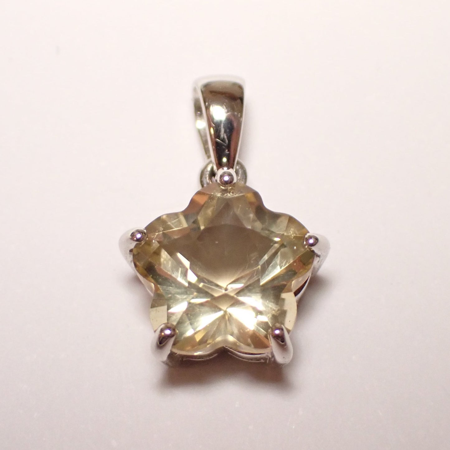 Citrin Anhänger Blume Silber 925 rhodiniert – 2.3 ct
