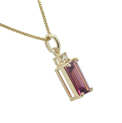 Turmalin Anhänger mit Diamant