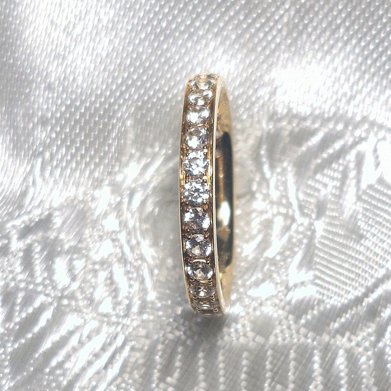 Alliance mit natürlichen Zirkon Edelsteinen, Gelbgold 18K. - Jewelry & Gems - Fisher Design