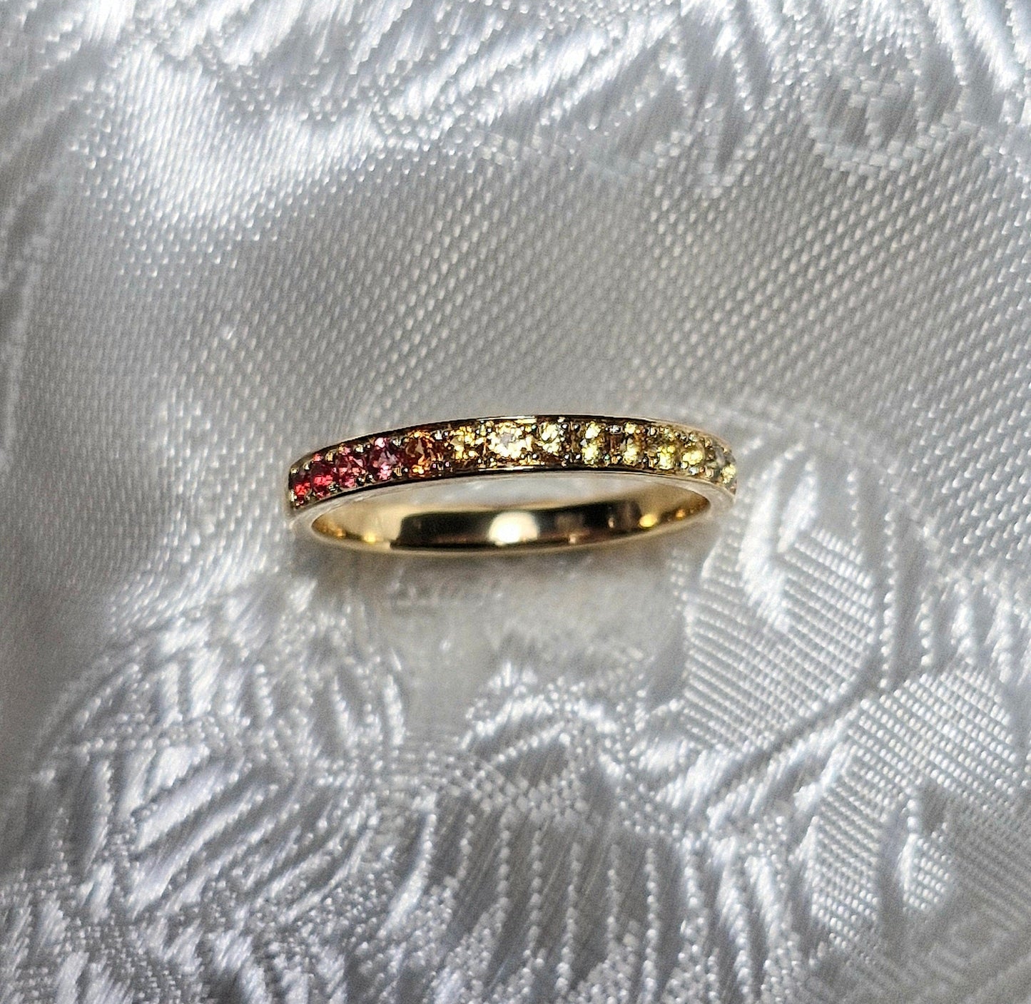 Alliance mit Saphir Multicolor in Gold 18K. - Jewelry & Gems - Fisher Design