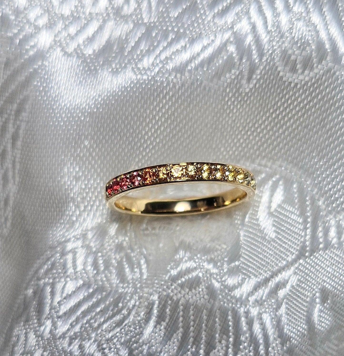 Alliance mit Saphir Multicolor in Gold 18K. - Jewelry & Gems - Fisher Design