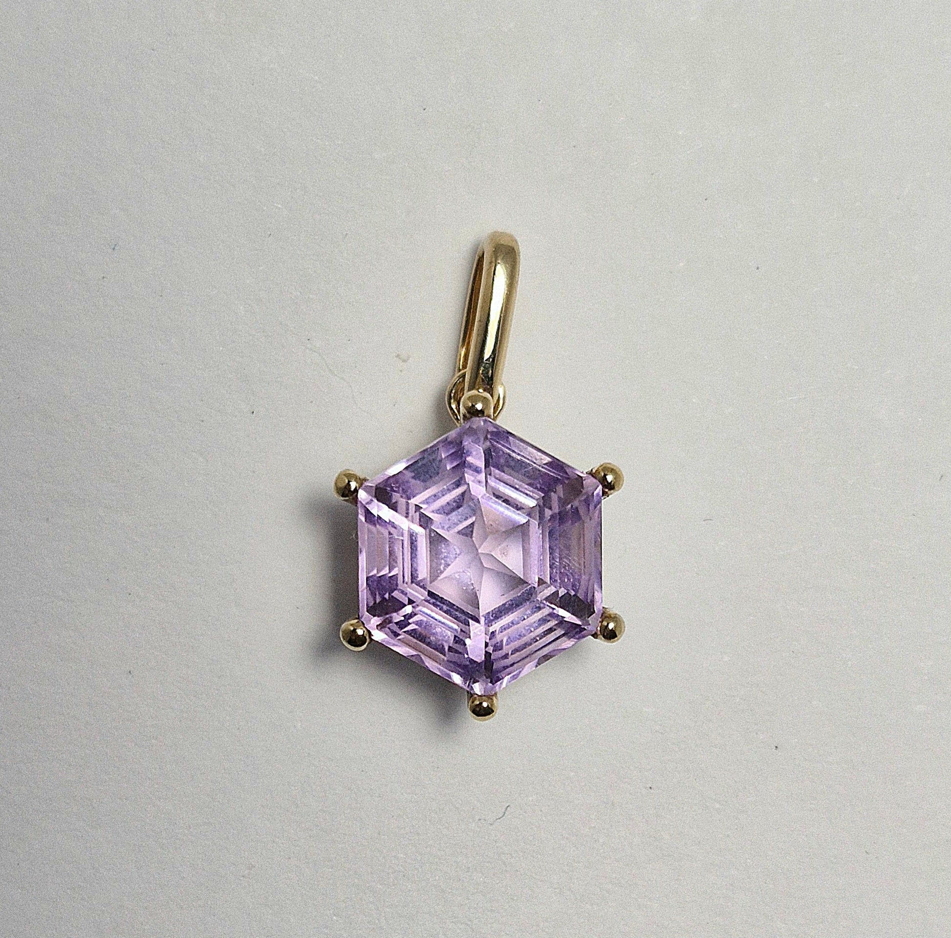 Amethyst Anhänger in Gelbgold 750 - Jewelry & Gems - Fisher Design