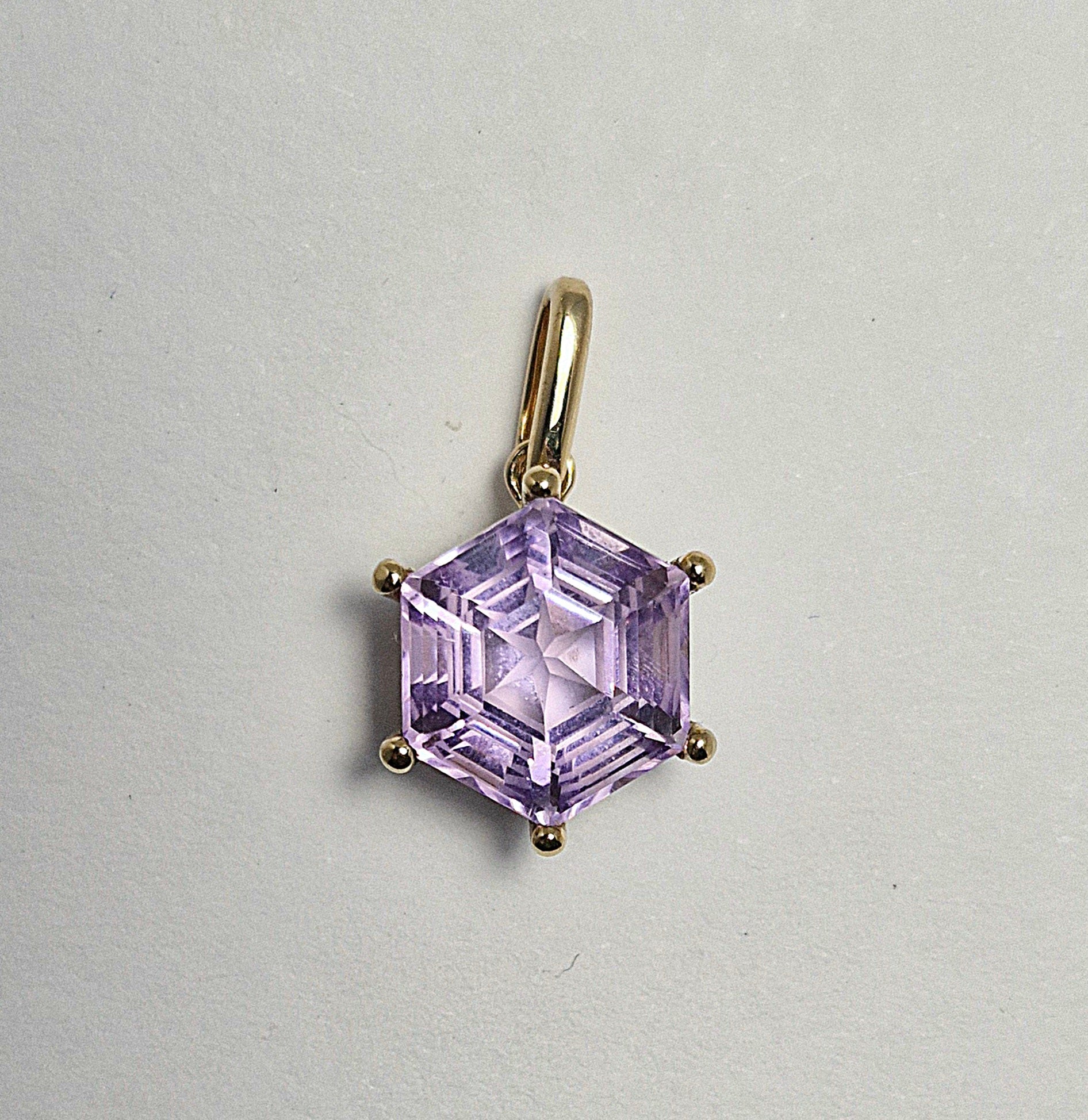 Amethyst Anhänger in Gelbgold 750 - Jewelry & Gems - Fisher Design