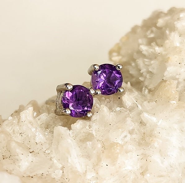 Amethyst Ohrstecker 5mm. - Jewelry & Gems - Fisher Design