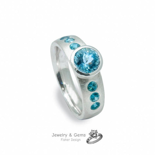 Aquamarin Ring mit 6 blauen Zirkon Edelsteinen Silber 925 - Jewelry & Gems - Fisher Design