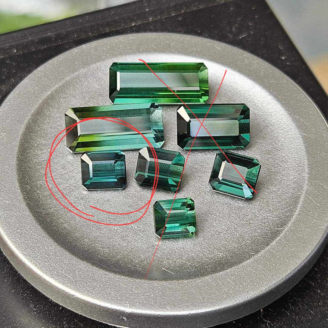 Natürlicher Turmalin 1.22ct petrolblau | Smaragdschliff | GCL Zertifikat