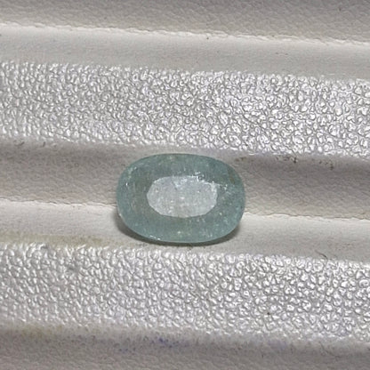 Paraiba Turmalin 2.86ct oval, hellblau, JGTL Zertifikat