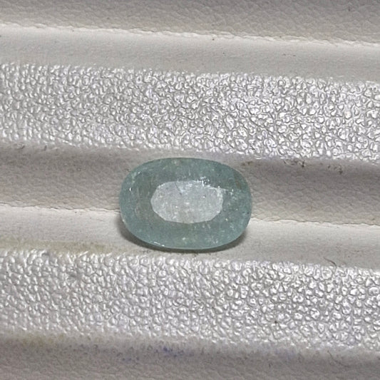 Paraiba Turmalin 2.86ct oval, hellblau, JGTL Zertifikat