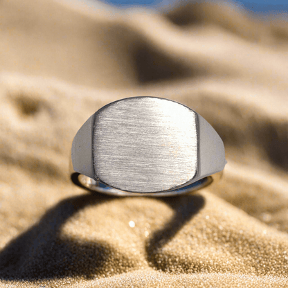 Siegel Ring mit gewünschter Lasergravur (Motive, Symbole, Wappen, ect.) - Jewelry & Gems - Fisher Design
