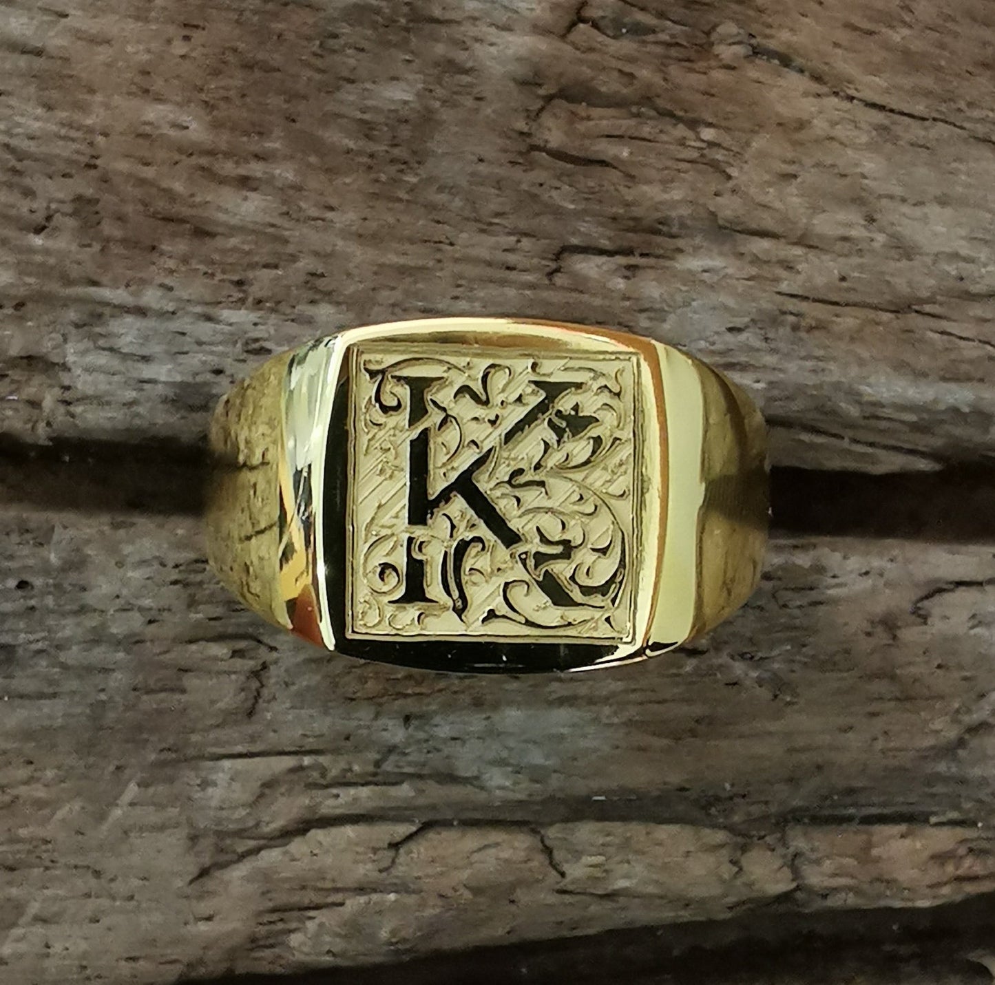Siegelring Antikoval mit individueller Gravur - Jewelry & Gems - Fisher Design