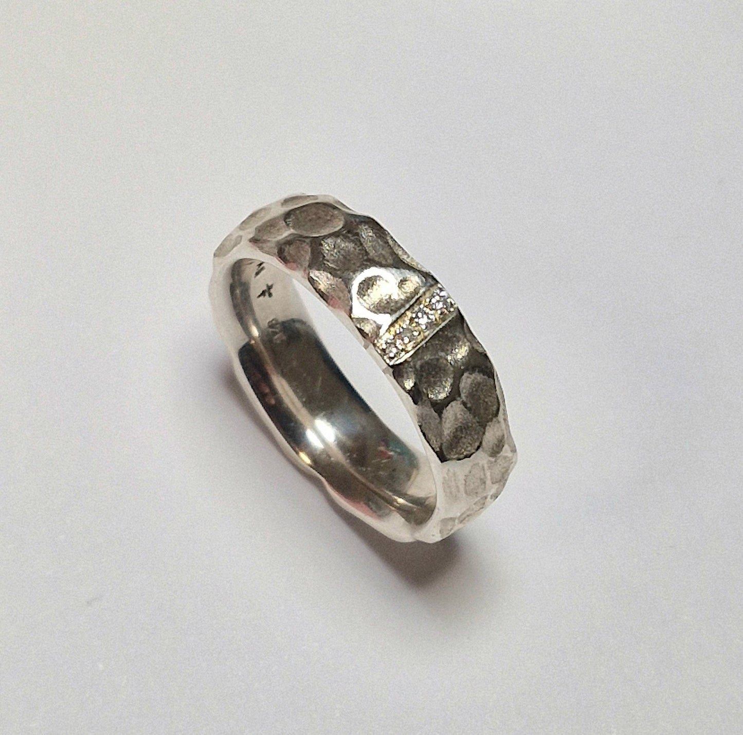 Silberring 925 Mondlandschaft mit 4 Diamanten – handgefertigt Unikat - Jewelry & Gems - Fisher Design