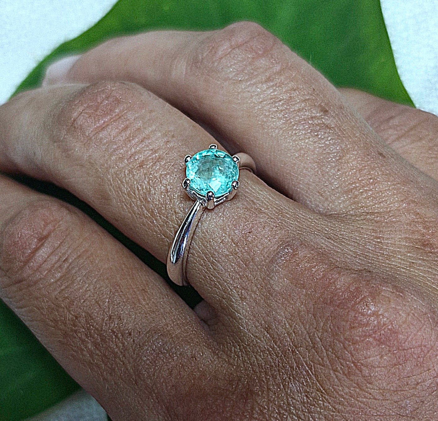 Smaragd Ring - Jewelry & Gems - Fisher Design