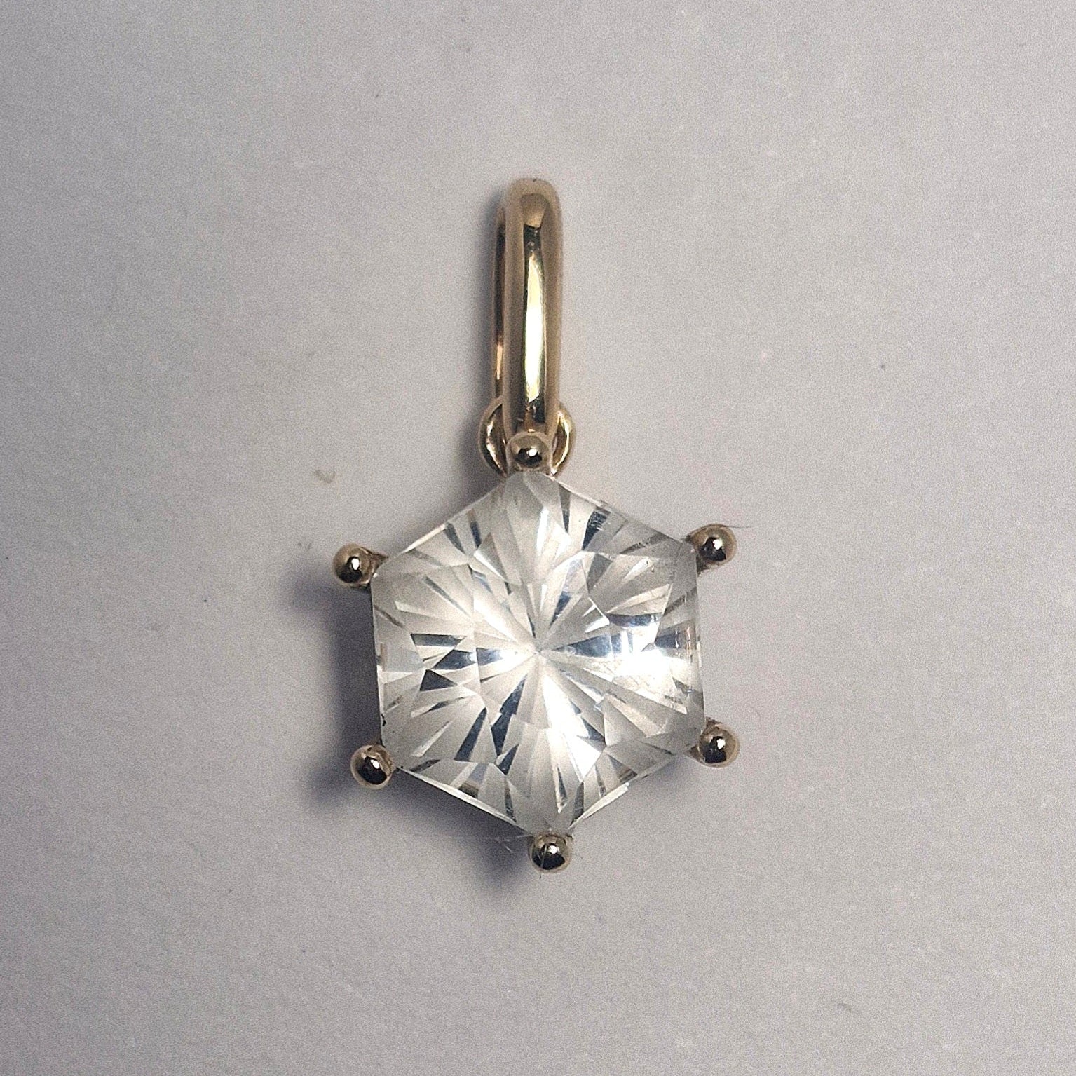 Topas Anhänger in Gelbgold 750 - Jewelry & Gems - Fisher Design