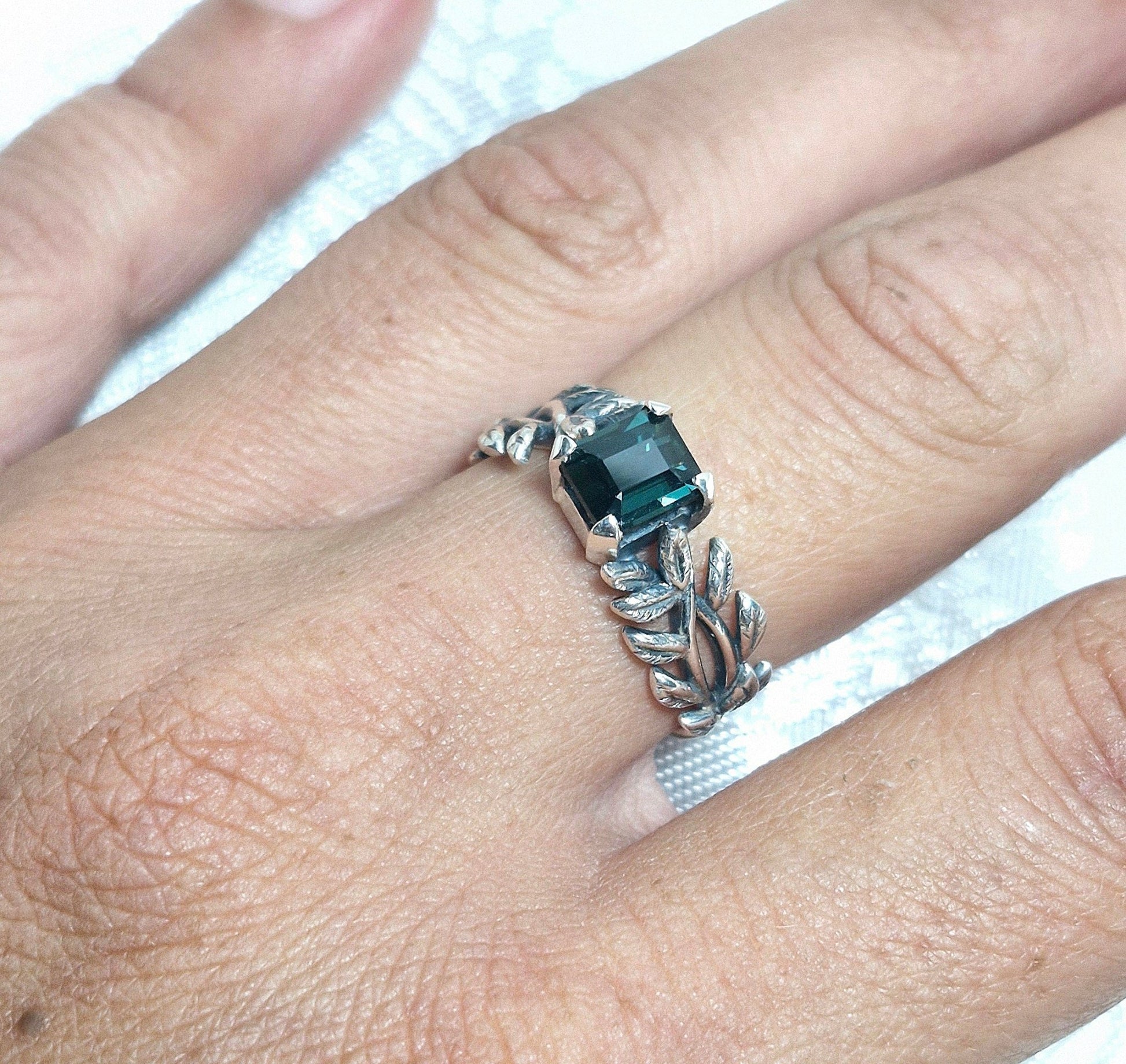 Turmalin Ring mit Zertifikat - Jewelry & Gems - Fisher Design